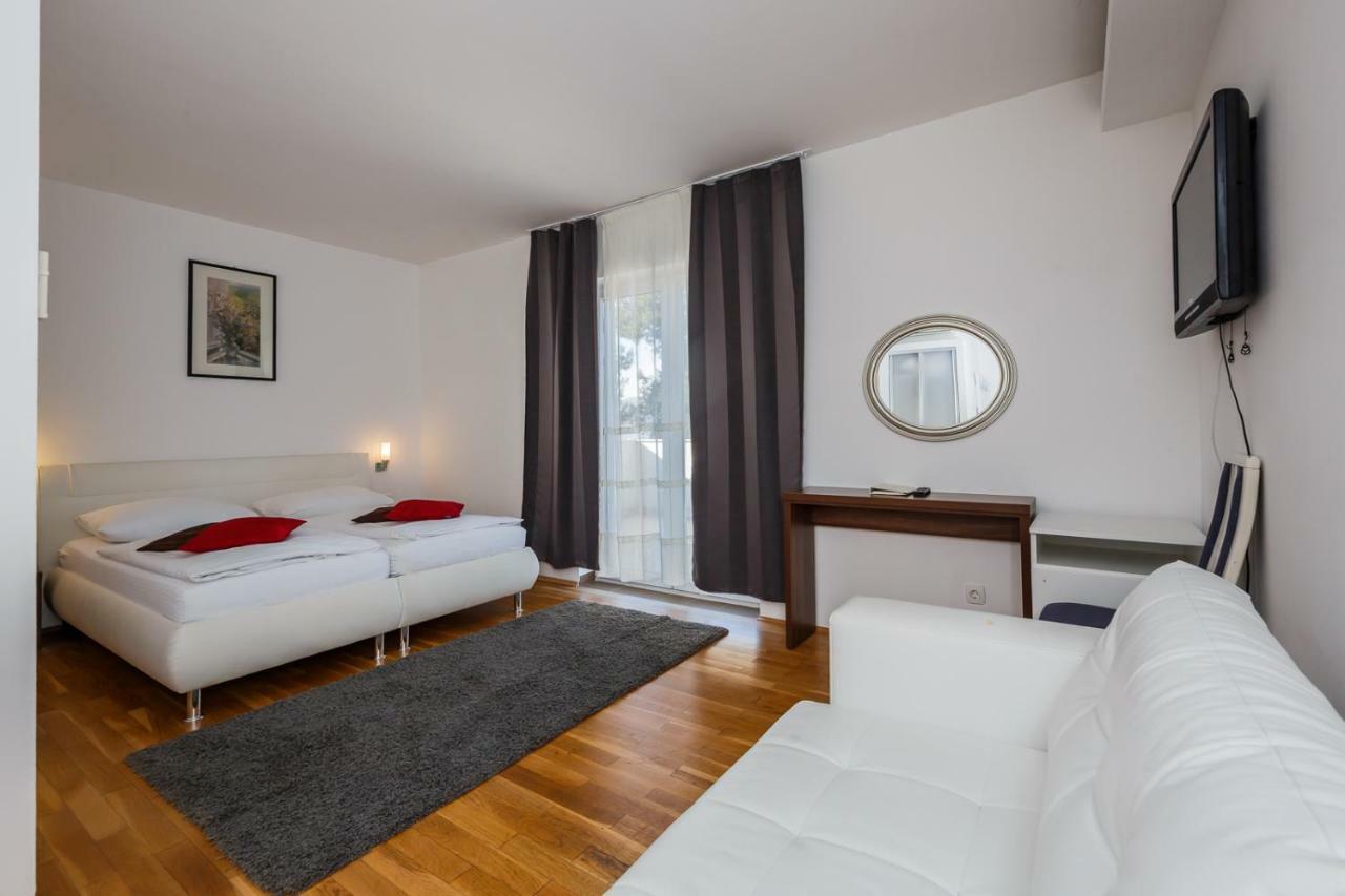 Villa Sveti Kriz Τρογκίρ Εξωτερικό φωτογραφία